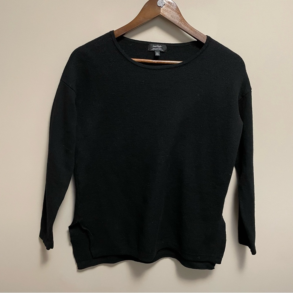 Lord & Taylor Black 100% Merino Wool Sweater Women’s Size Medium